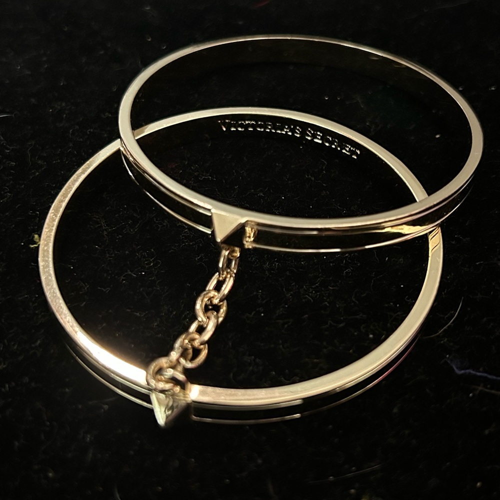 Victoria's Secret Gold Bangle Bracelet